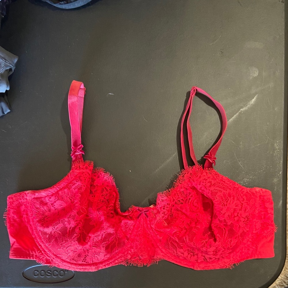 VS Dream Angels Wicked Unlined Red 38DD